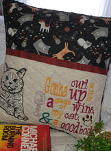 AH.24 Wine & Cats Cushion Cover