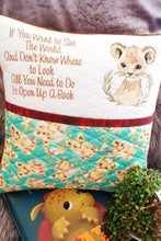 AH.29 Lion Cub See the world Pocket Cushion Cover