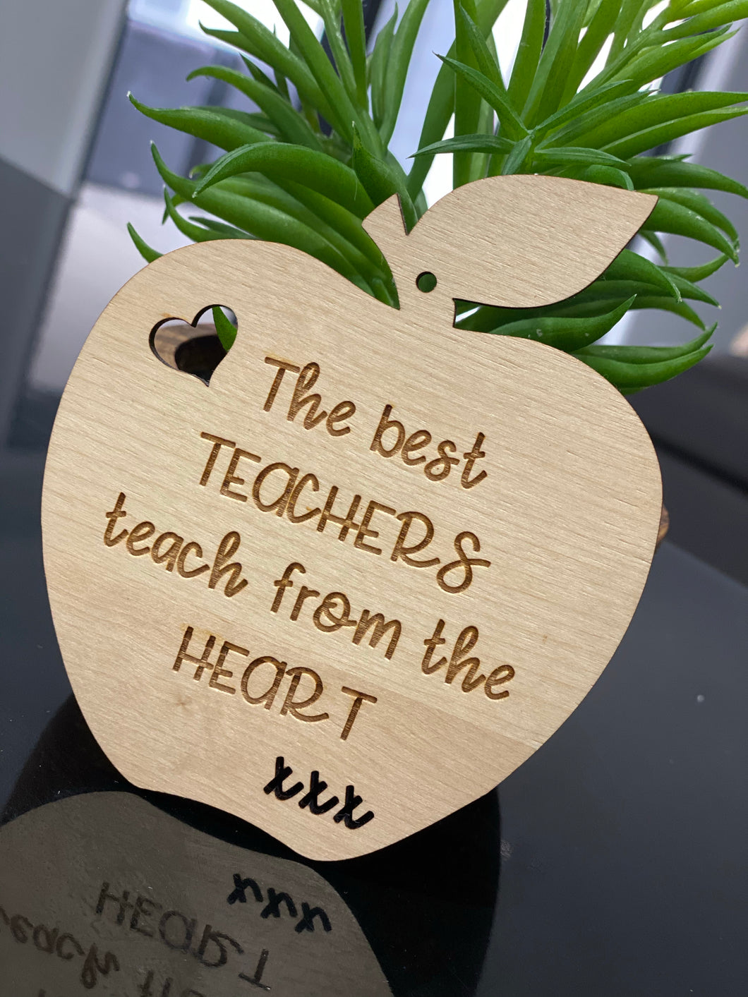 Teacher gift hanging apple teach from heart