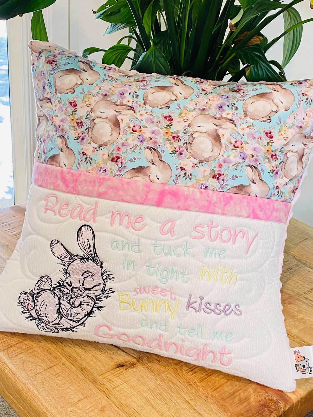 AH.42 Bunny Reading Cushion Cover